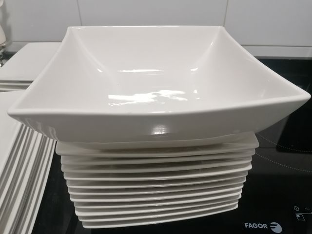 Vajilla porcelana blanca cuadrada