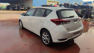TOYOTA AURIS 1.8 HIBRIDO 2016