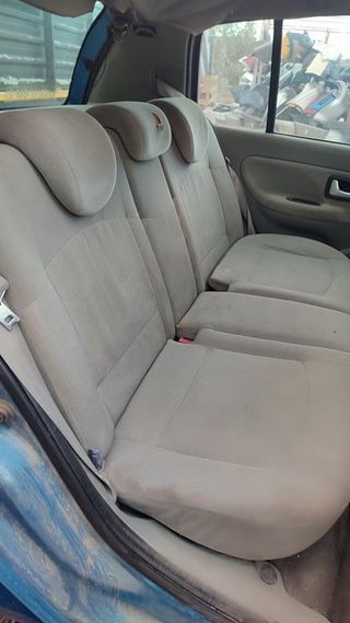 RENAULT CLIO II 1.2 G 2002
