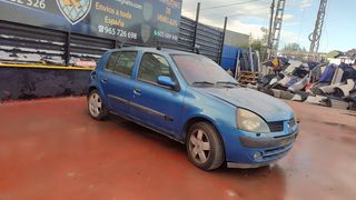 RENAULT CLIO II 1.2 G 2002