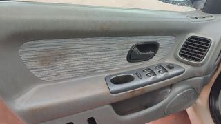 RENAULT LAGUNA 1.9 DTI 1998