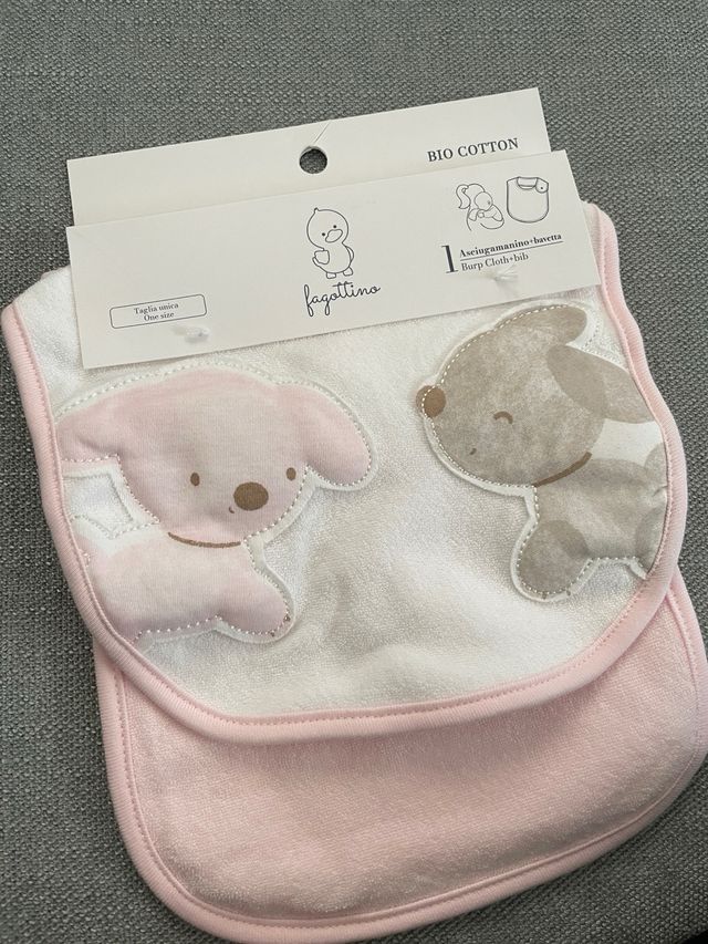 Set bavaglia + asciugamano per neonato