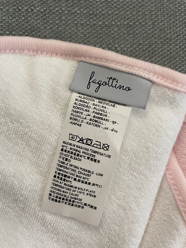 Set bavaglia + asciugamano per neonato