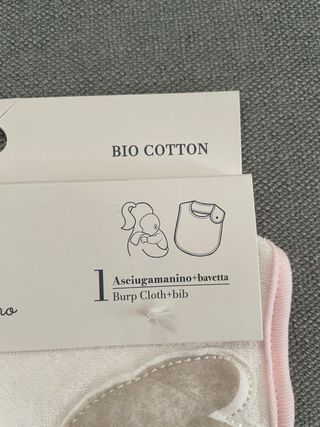 Set bavaglia + asciugamano per neonato