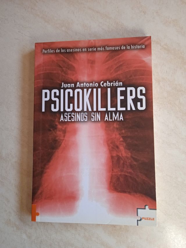 Psicokillers: Perfiles de los asesinos en serir más famosos de la historia (Puzzle) (Spanish Edition)