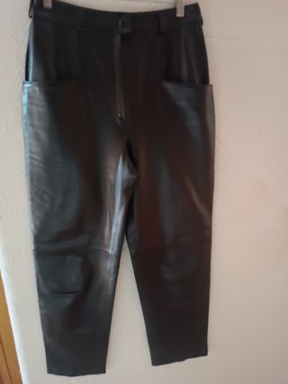 Pantalón piel