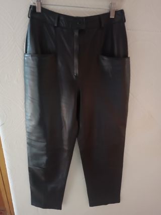 Pantalón piel