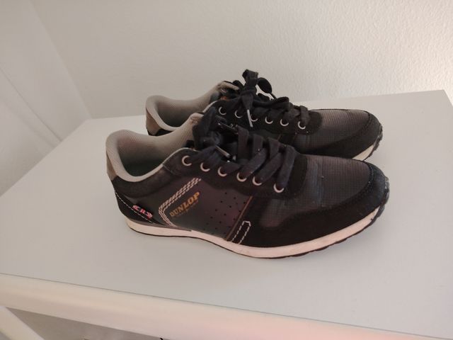 Zapatillas hombre Dunlop negra