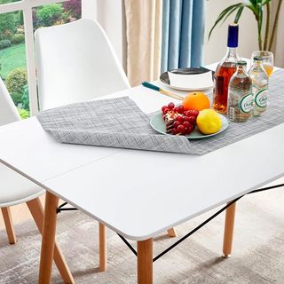 Conjunto 4 sillas Acolchadas + Mesa 110cm Blanca