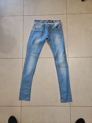Pantalón Vaquero mujer Desigual