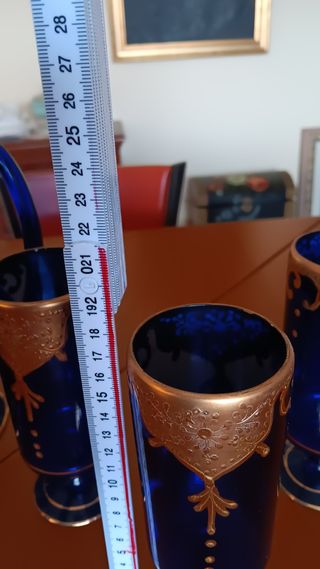 6 bicchieri antichi con caraffa