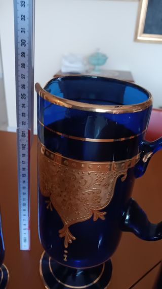 6 bicchieri antichi con caraffa