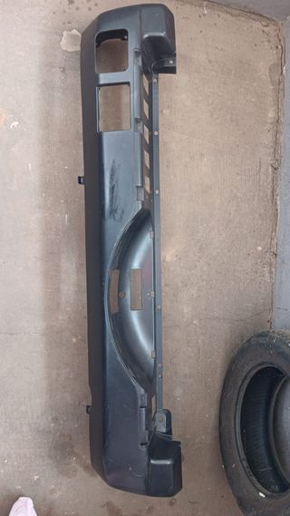paragolpes trasero negro, Mitsubishi montero io