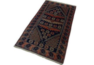 Alfombra hecha a mano