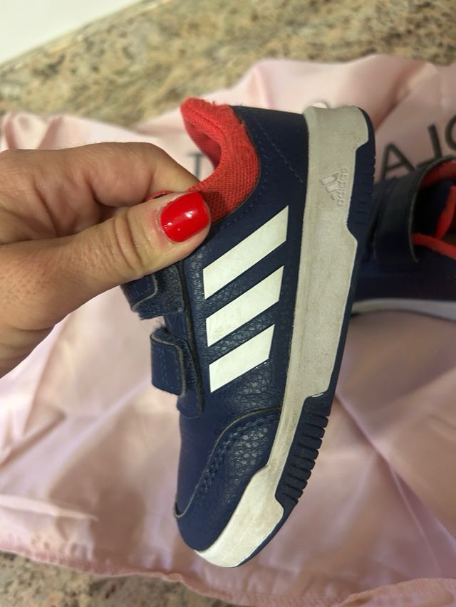 Zapatillas Adidas niño/niña 26