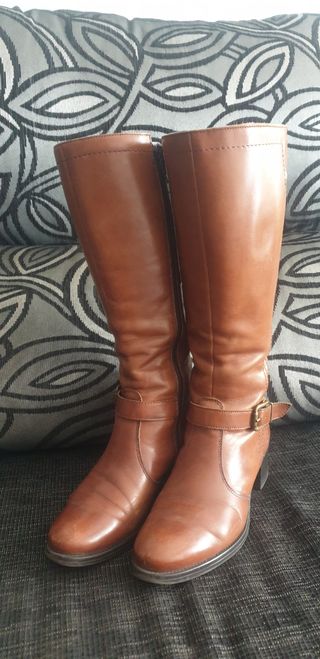 2x1 Botas altas piel OJO 2X1