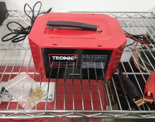 Cargador bateria TRONIC T6