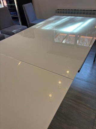 Mesa extensible acero con cristal blanco