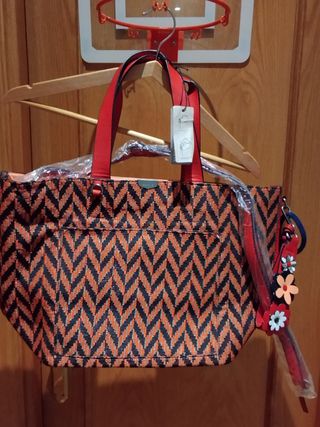 Bolso grande de Parfois.