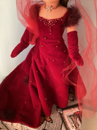 Nancy Coleccion Escarlata