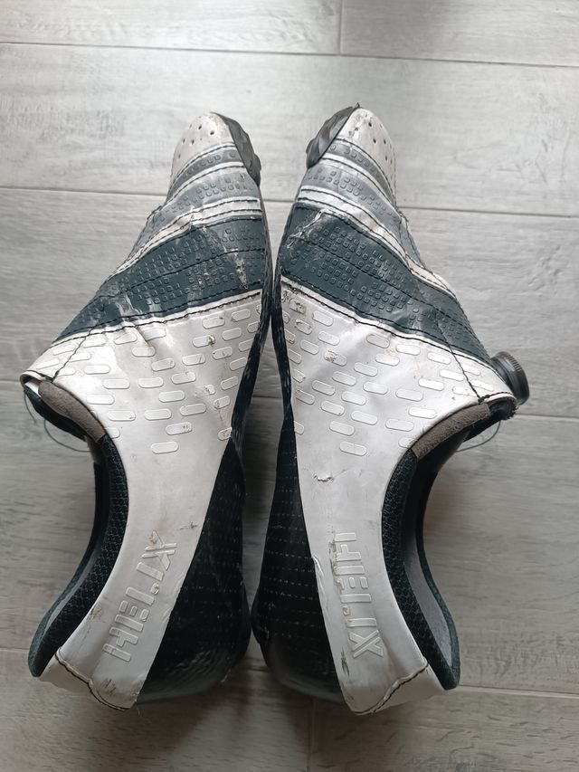 Scarpe ciclismo Bont Helix 44 Wide Fit