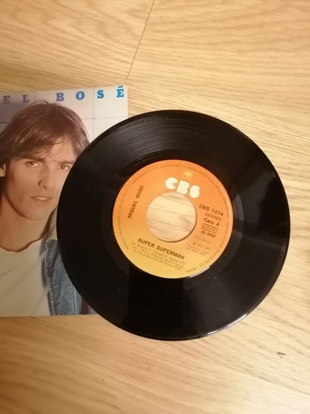 Disco vinilo pequeño de Miguel Bosé