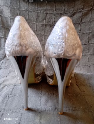 Tacones plata