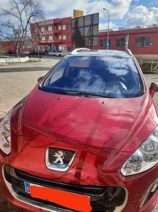 Peugeot 308 2011