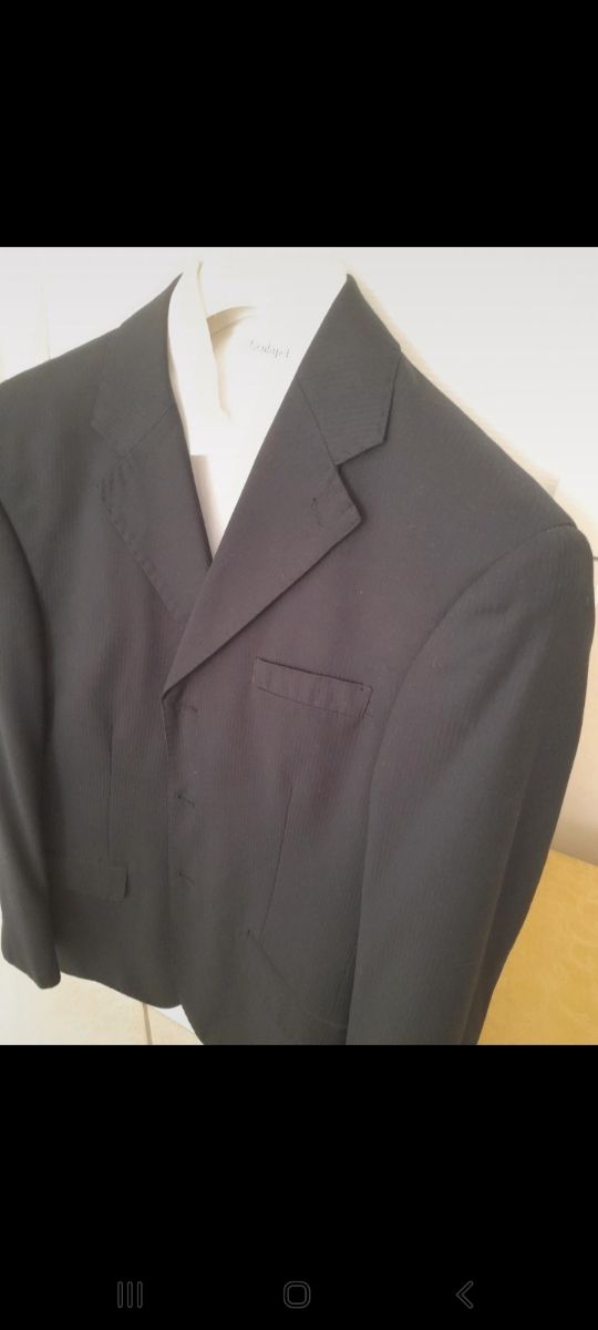 Abito uomo con camicia in regalo