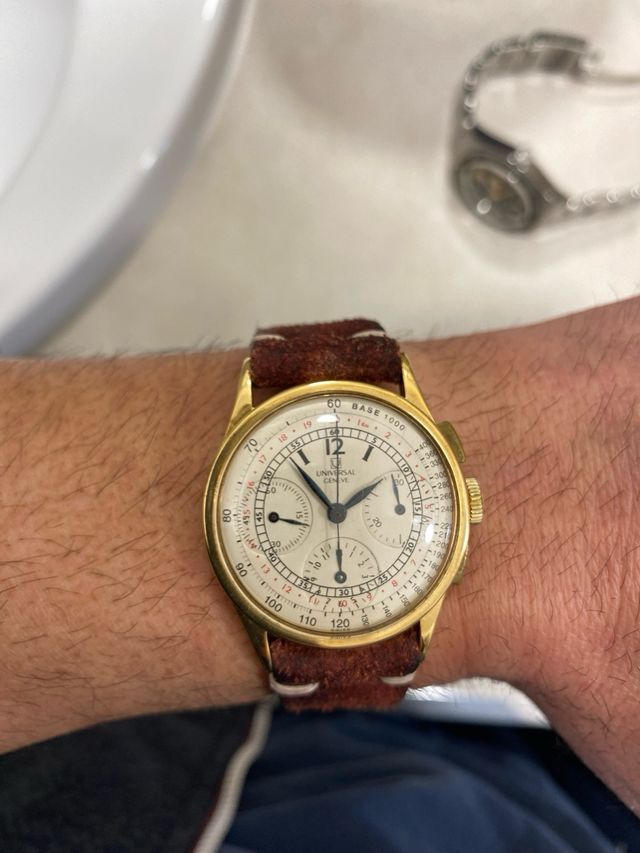 Universa Geneve carica manuale