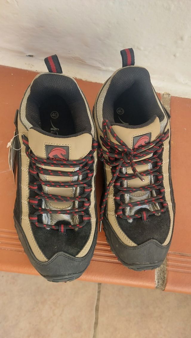 Zapatillas de deporte Karhu sin estrenar