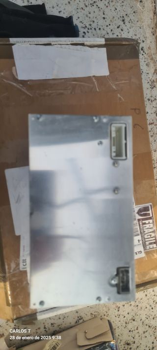 Vendo radio de Nissan nv 200 2010