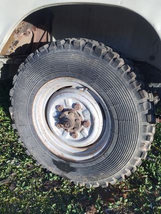 Land Rover Defender 1975