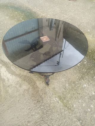 Mesa de forja hecha por herrero,unica