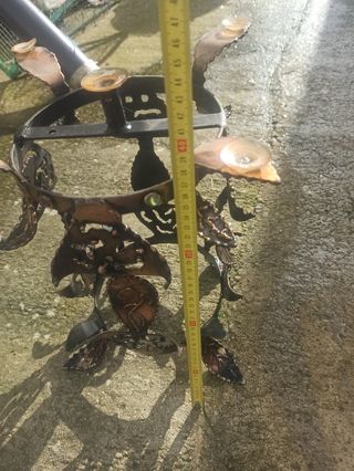 Mesa de forja hecha por herrero,unica