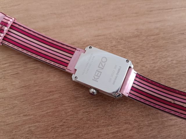 Reloj Kenzo rosa