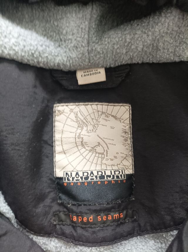 Cazadora Nipapijri negra