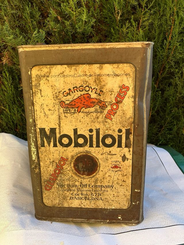 Lata de aceite antigua Mobiloil distri.barcelona