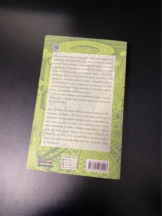 libro de MOMO