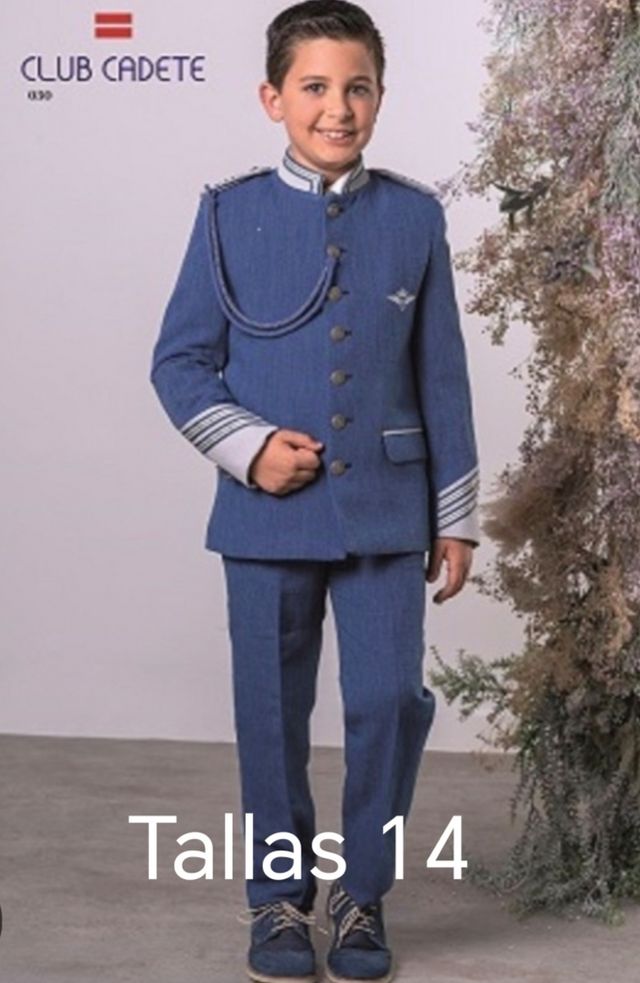 TRAJES COMUNION NIÑA Y NIÑO.TEL626586919