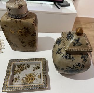 Jarrones y figuras decorativas