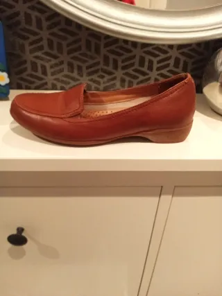 Zapato piel señora marca española nuevos