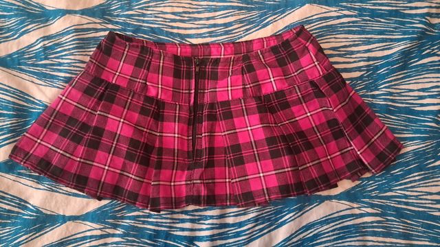 MINIFALDA HECHA A MANO