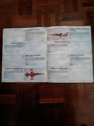 Caderneta de Cromos incompleta Aviões