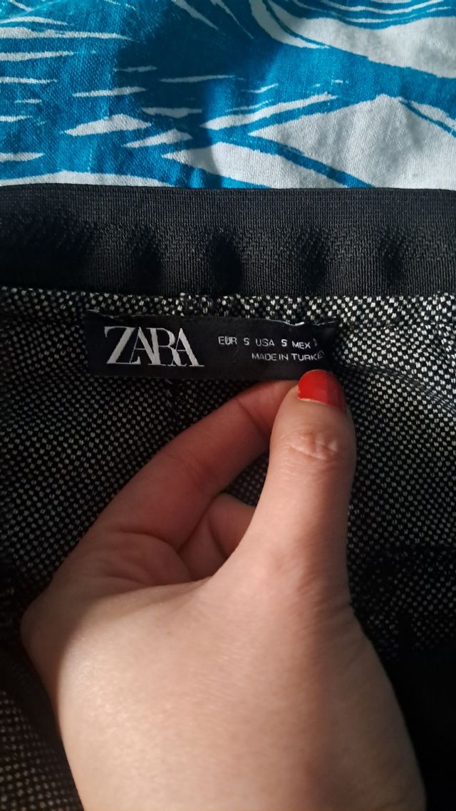 PANTALÓN GRIS DE ZARA