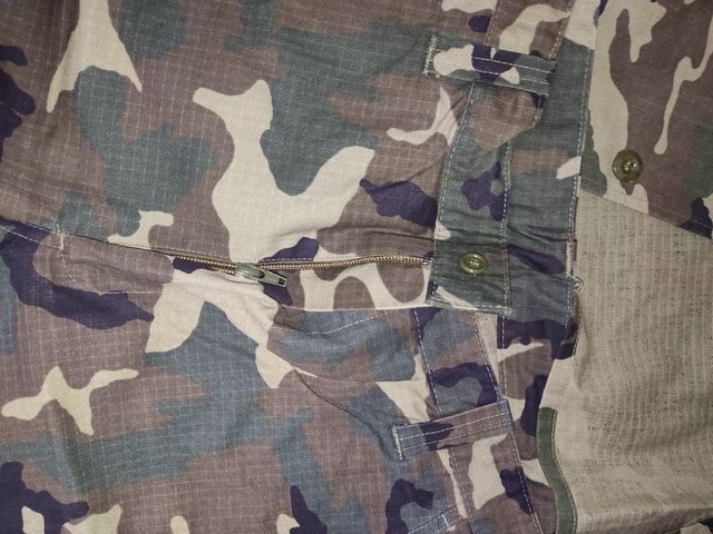 Abito militare mimeta antico