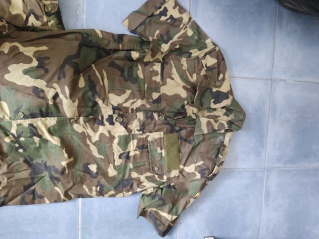 Abito militare mimeta antico