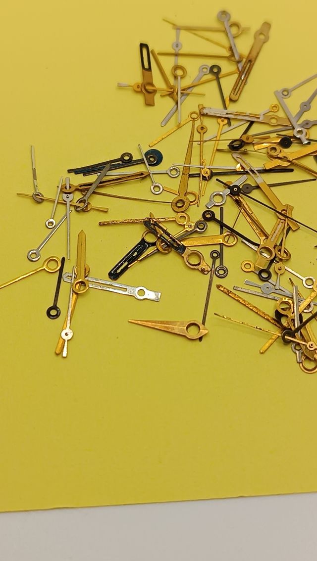 Agujas relojes rusos