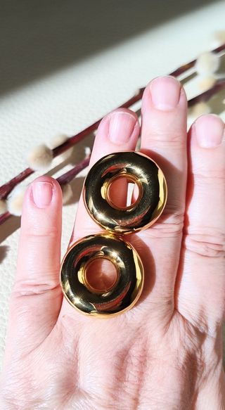 PENDIENTES DORADOS