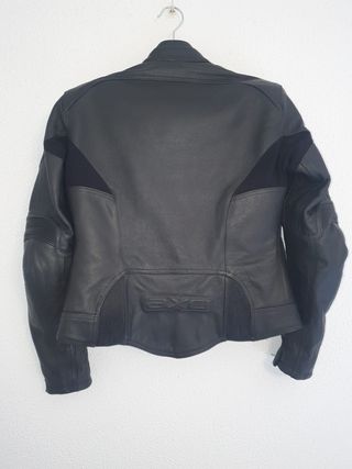 Chaqueta para moto de piel